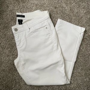 White House Black Market white slim crop noir size 2